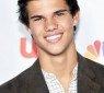 Taylor-Lautner-02