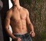 Taylor-Lautner-13