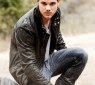 Taylor-Lautner-14
