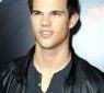 Taylor-Lautner-18