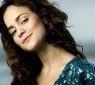alice-braga-01