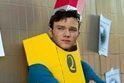 Veja o primeiro trailer da dramédia Struck by Light, com Chris Colfer
