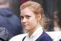 amy-adams-jeremy-renner-go-retro-for-american-hustle-04