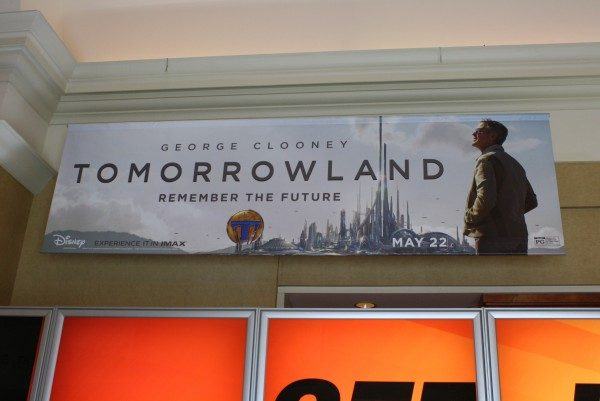 cinemacon-2015-poster-pictures-12-600x401