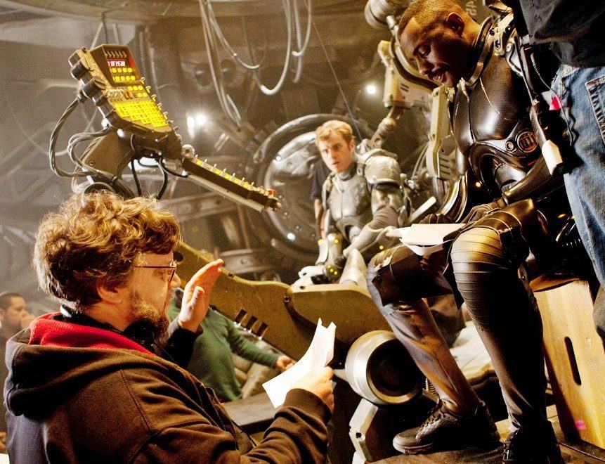 Círculo de Fogo 2 | Guillermo Del Toro não é mais o diretor da sequência