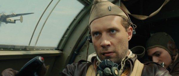 unbroken-jai-courtney-600x256