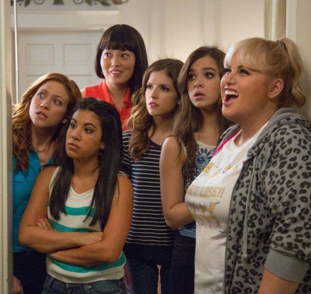 pitch-perfect-2-image-brittany-snow-chrissie-fit-hana-mae-lee-anna-kendrick-hailee-steinfeld-rebel-wilson - Copia