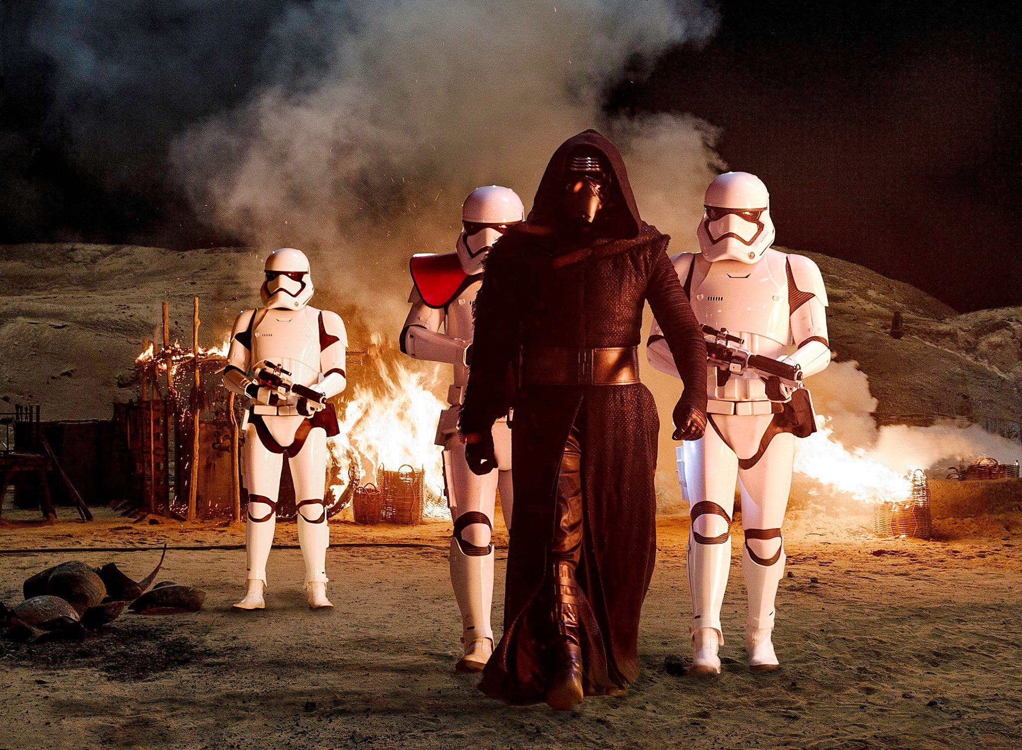 Veja Han, Leia, Finn, Rey e Kylo Ren em cartazes de Star Wars: O Despertar da Força