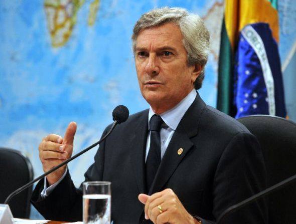 Livro sobre a vida e o impeachment de Fernando Collor de Melo virará filme