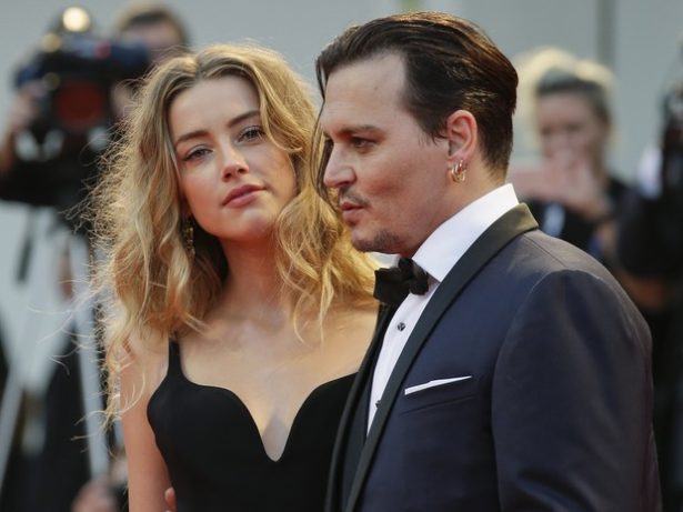 Filha e ex-mulher de Johnny Depp partem em sua defesa na internet
