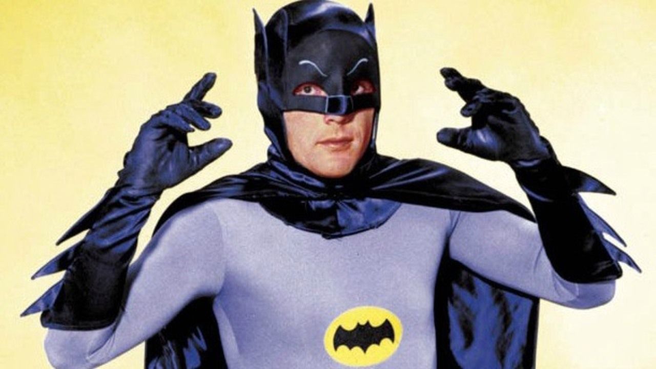O Bat Sinal encherá os céus de Los Angeles em homenagem à Adam West