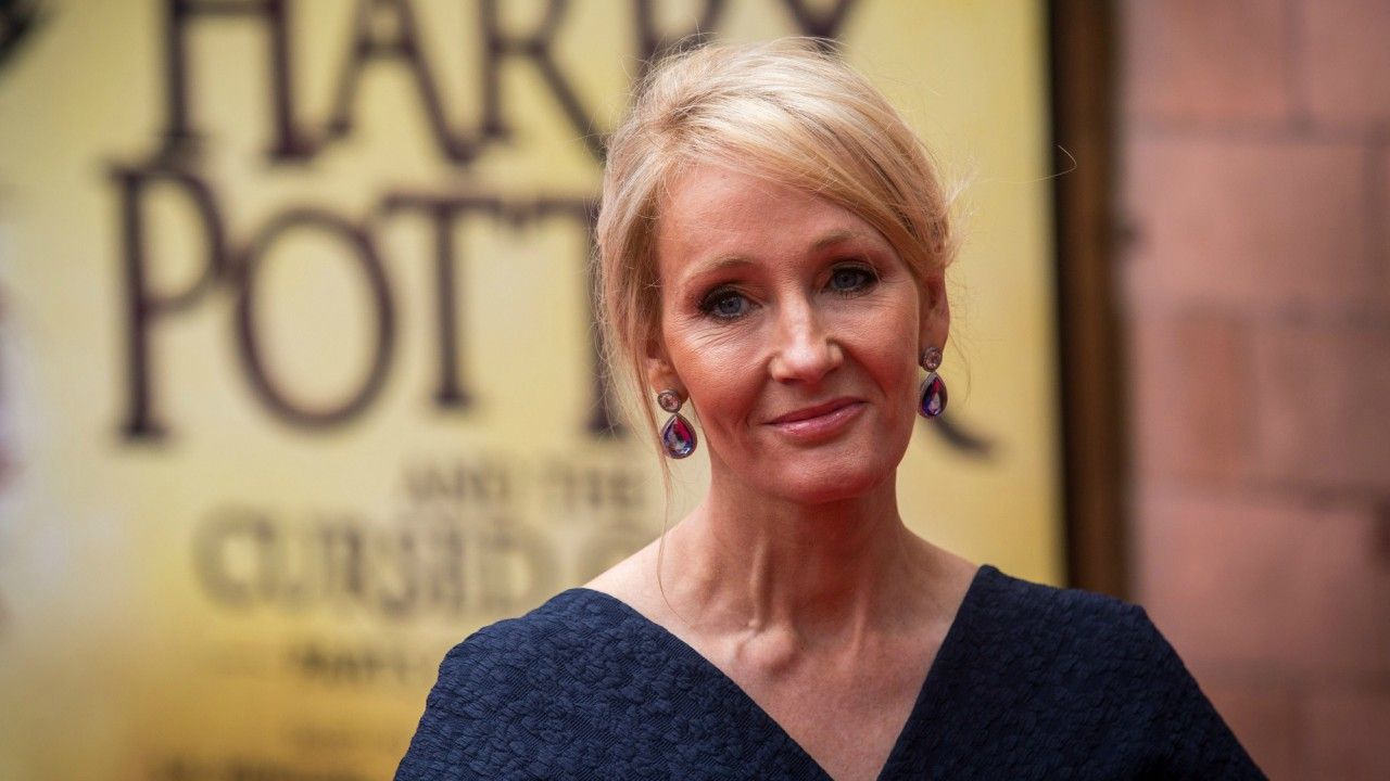 Animais Fantásticos: Os Crimes de Grindelwald | J.K. Rowling bloqueia fã após crítica à Johnny Depp