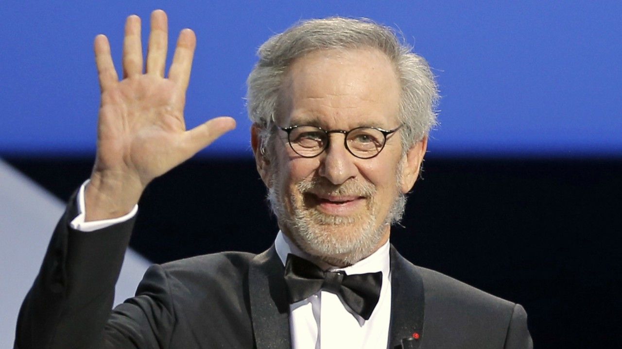 Steven Spielberg pode voltar à Segunda Guerra Mundial em adaptação