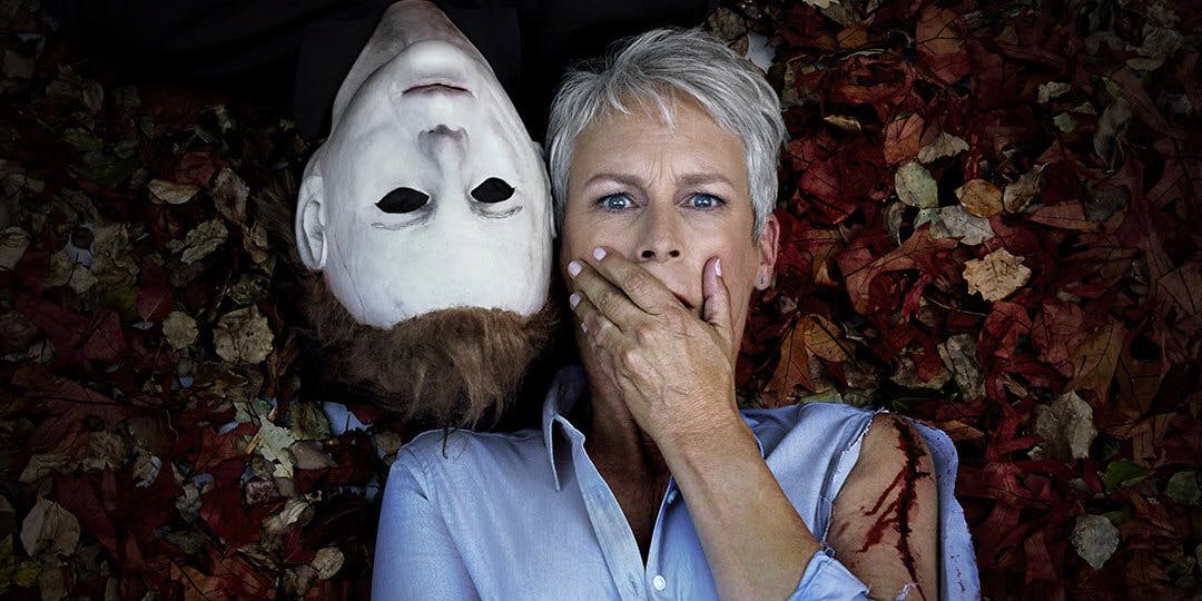 Halloween | Jamie Lee Curtis aparece como Laurie em nova foto dos bastidores