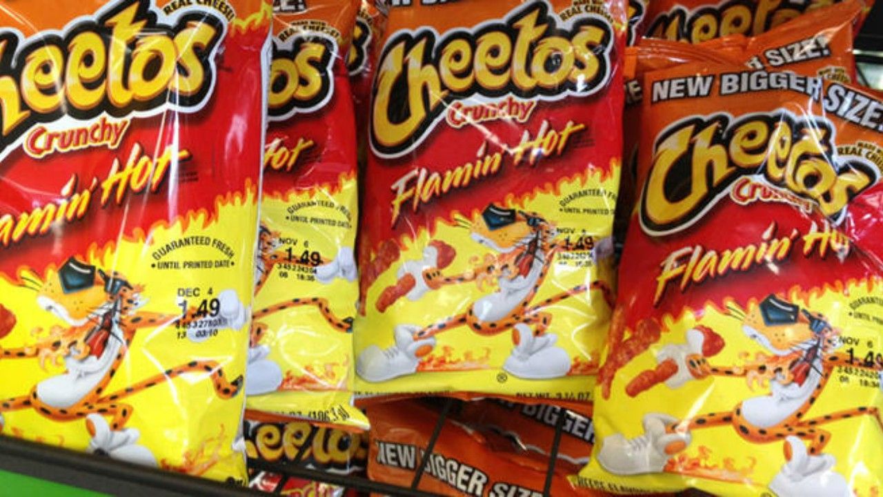 Flamin’ Hot | História do inventor do Cheetos picante vai virar filme