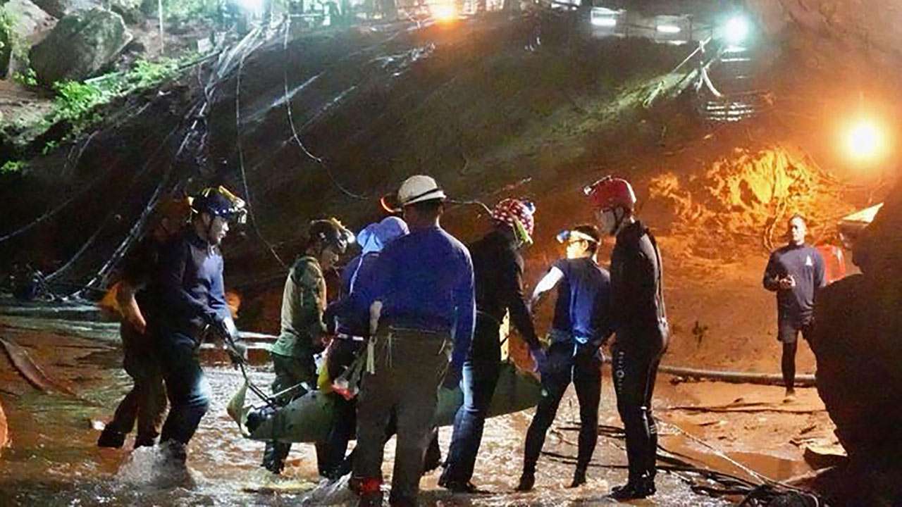 Resgate em caverna na Tailândia vai virar filme