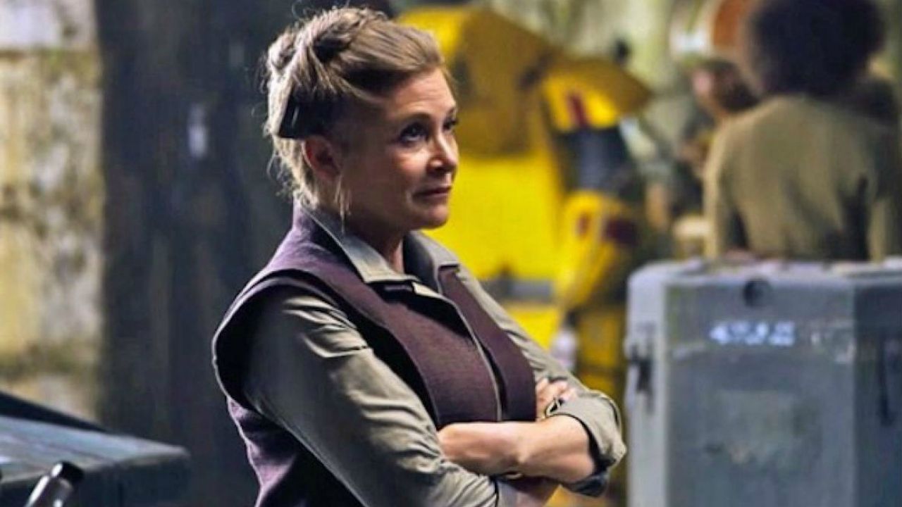 Star Wars: Episódio IX | J.J. Abrams homenageia Carrie Fisher no início das filmagens