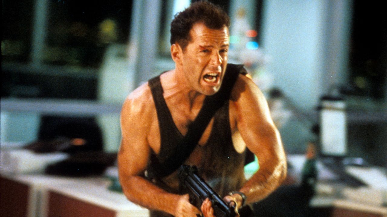 Duro de Matar 6 | Bruce Willis está ajudando na escolha do ator que interpretará o jovem John McClane