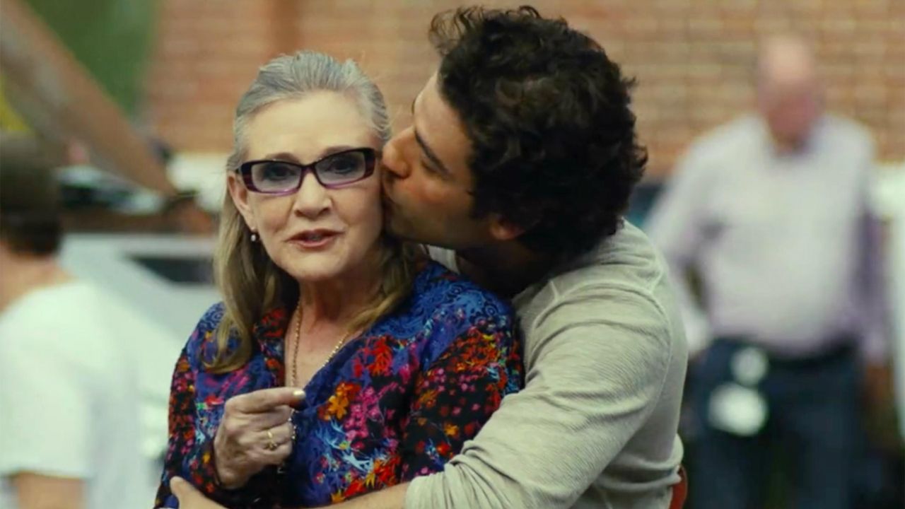 Star Wars: Episódio IX | Oscar Isaac diz que o filme prestará homenagem ao legado de Carrie Fisher