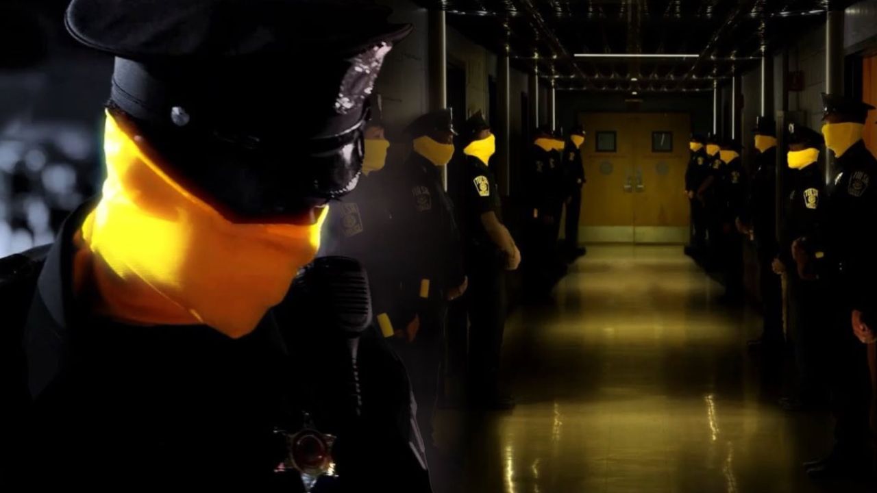 Watchmen | Novas fotos mostram detalhes dos uniformes incomuns do Departamento de Polícia da série