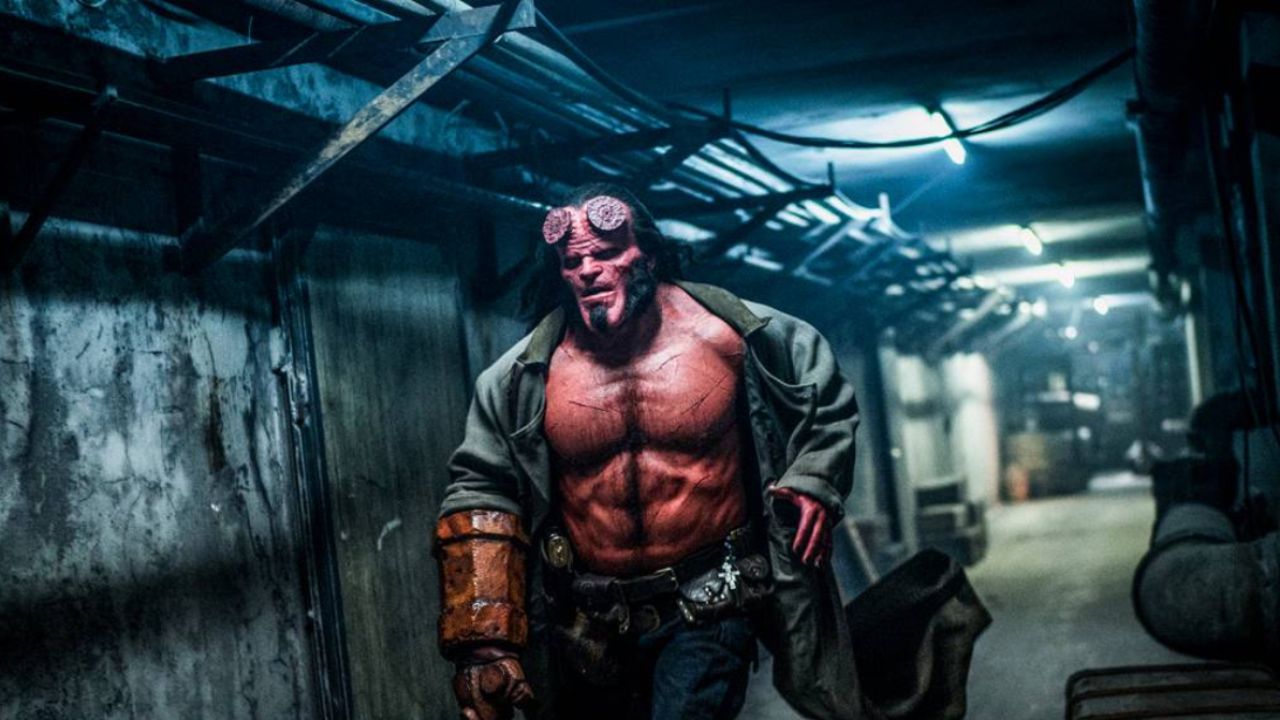 Hellboy | David Harbour divulga primeiro pôster e anuncia trailer para quinta-feira
