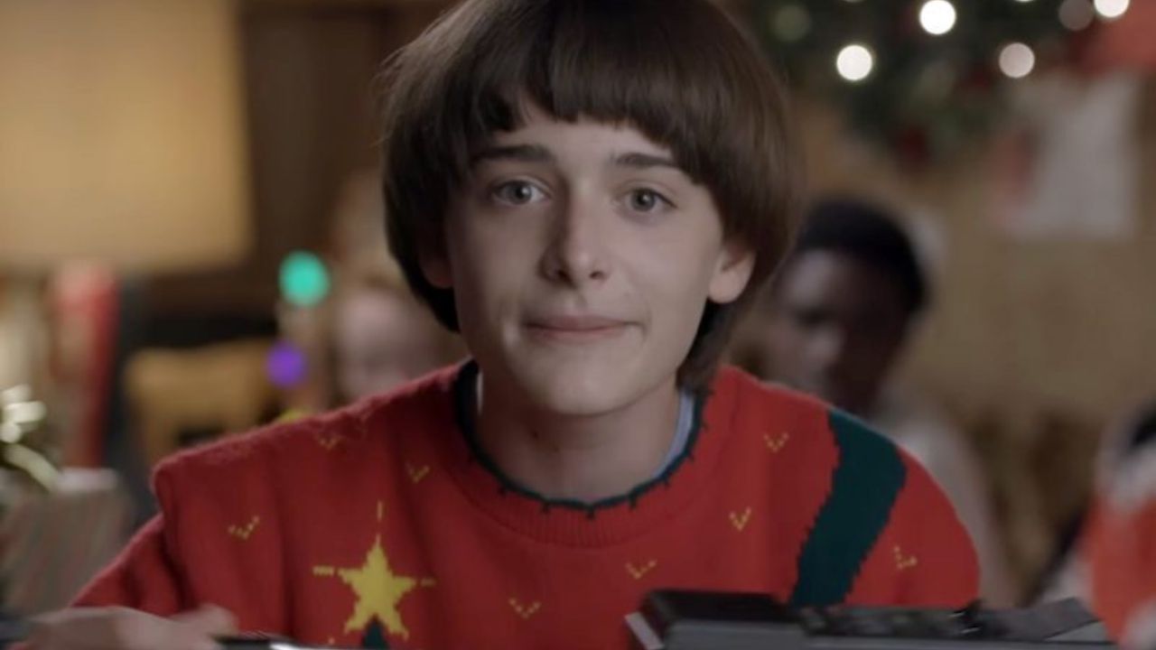 Stranger Things | Will envia presente para Xuxa em vídeo natalino da Netflix