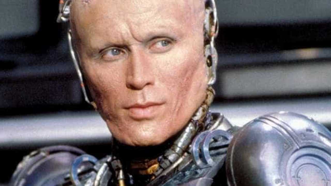 RoboCop Returns | Ed Neumeier, roteirista do original de 1987, diz que Peter Weller pode retornar para a sequência