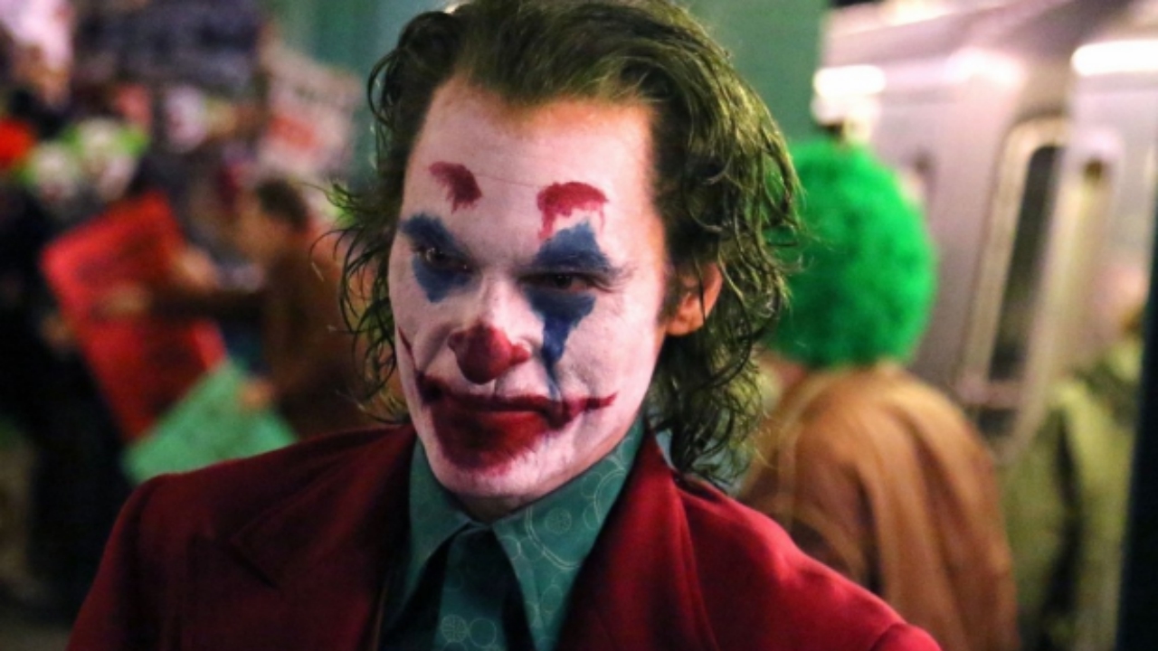 Joker | Filme será um “estudo de um personagem mentalmente doente”, segundo Marc Maron