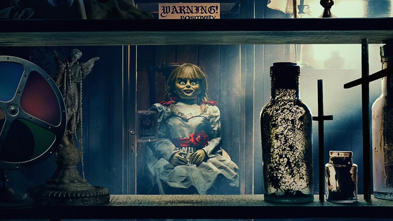 Annabelle 3: De Volta Para Casa | Influência da boneca amaldiçoada é mostrada em novo clipe do filme