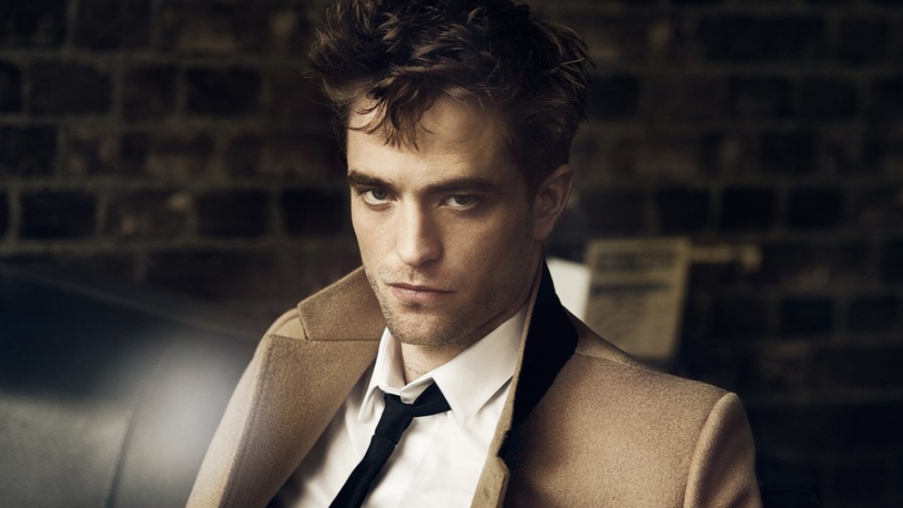 The Batman | Imagens de bastidores parecem mostrar Robert Pattinson caracterizado