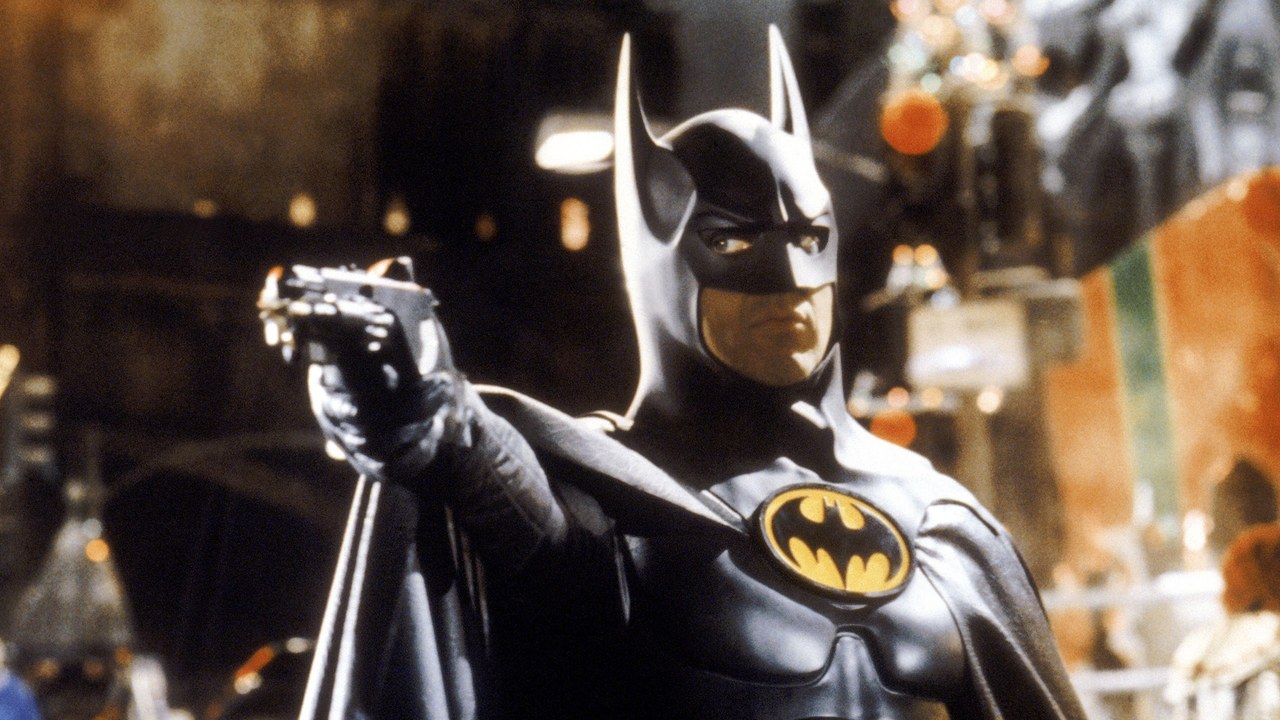 Batgirl | Michael Keaton irá retornar como Batman no novo filme do DCEU