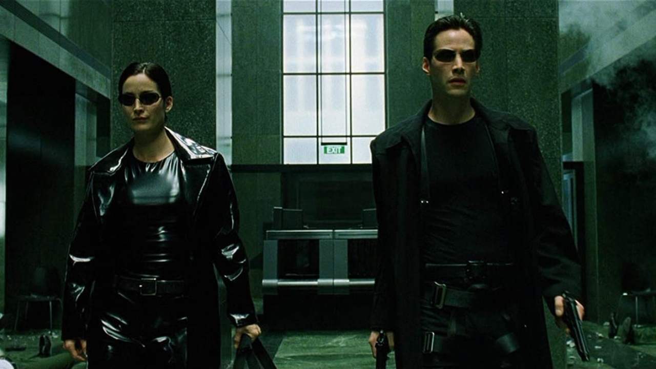 Matrix 4 | Keanu Reeves e Carrie-Anne Moss afirmam que roteiro da sequência é profundo e tem uma bela história