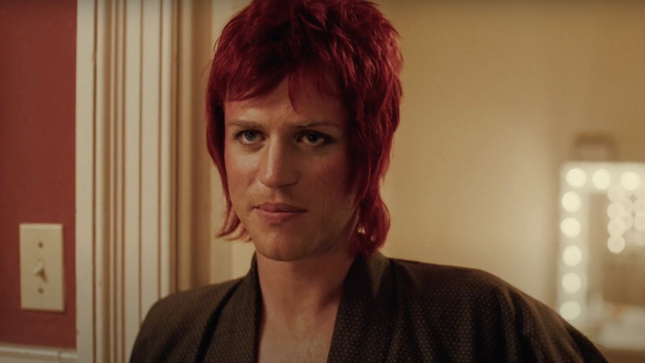 Stardust | Johnny Flynn é David Bowie em trailer da cinebiografia