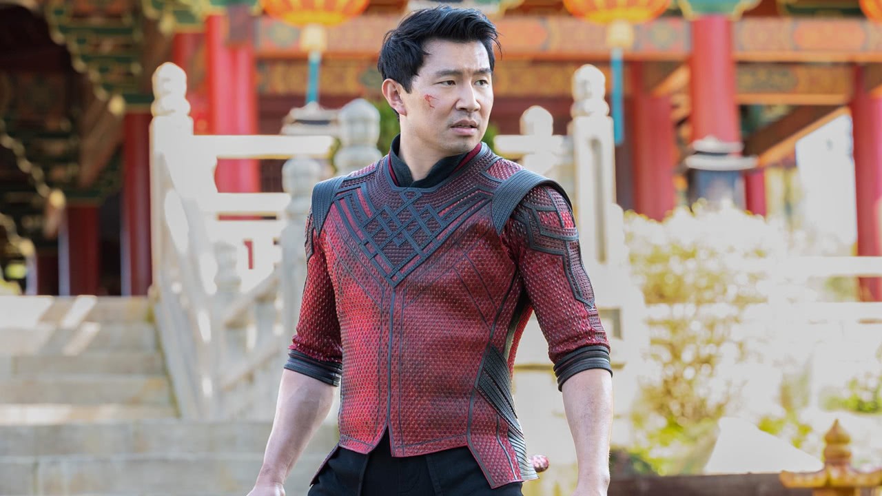 Shang-Chi supera expectativas e estreia com US$ 146,2 milhões em bilheteria mundial