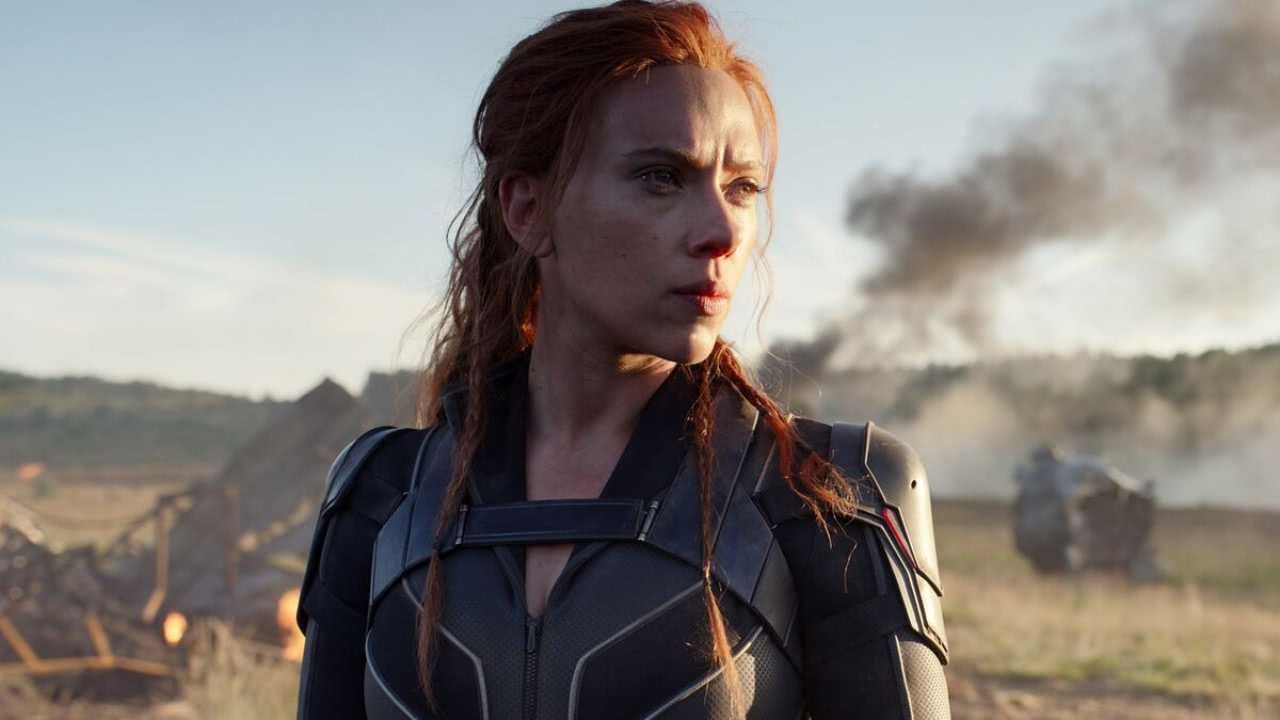 Scarlett Johansson processa Disney por suposta quebra de contrato com Viúva Negra; empresa responde