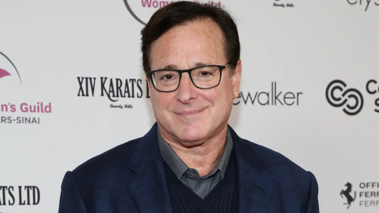 Bob Saget, ator de Três é Demais, morre aos 65 anos